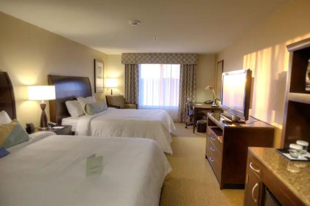 Hilton Garden Inn Omaha East/Council Bluffs Bagian luar foto