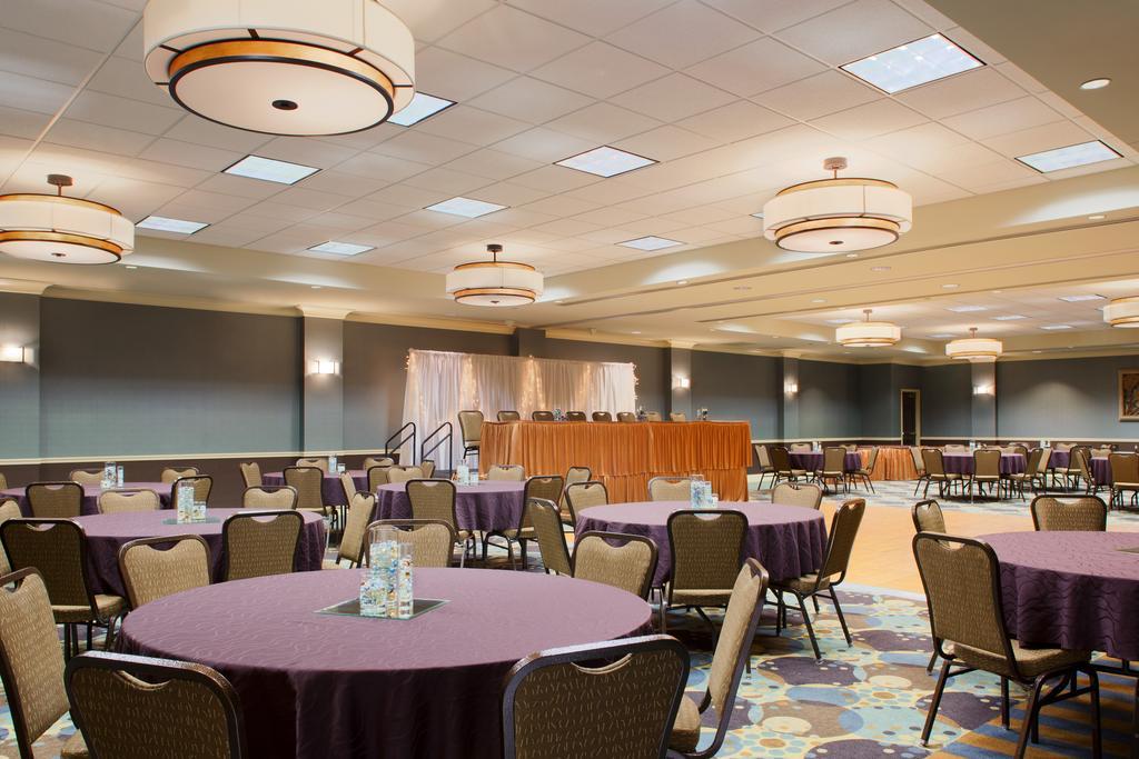 Hilton Garden Inn Omaha East/Council Bluffs Bagian luar foto