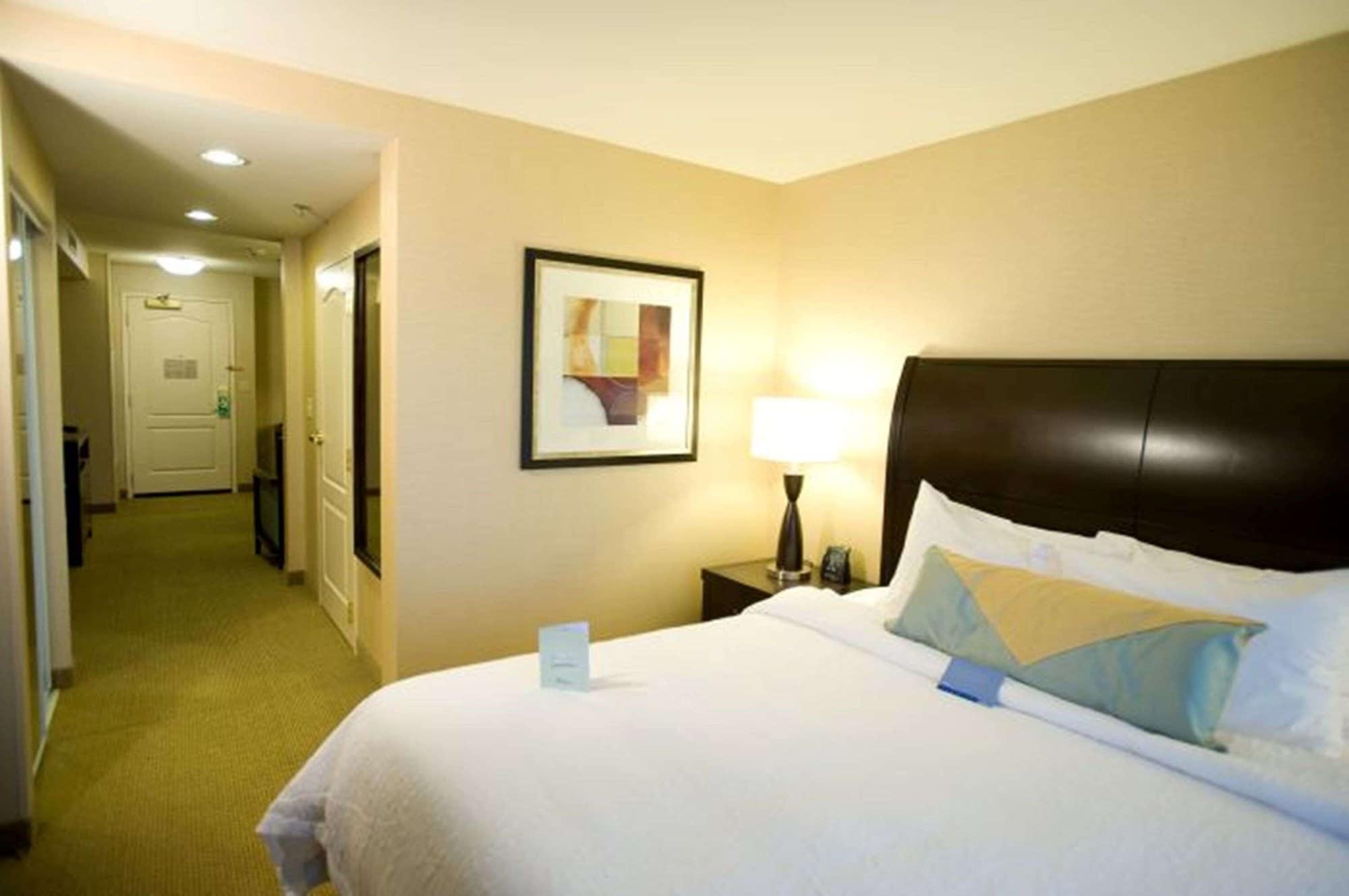 Hilton Garden Inn Omaha East/Council Bluffs Bagian luar foto