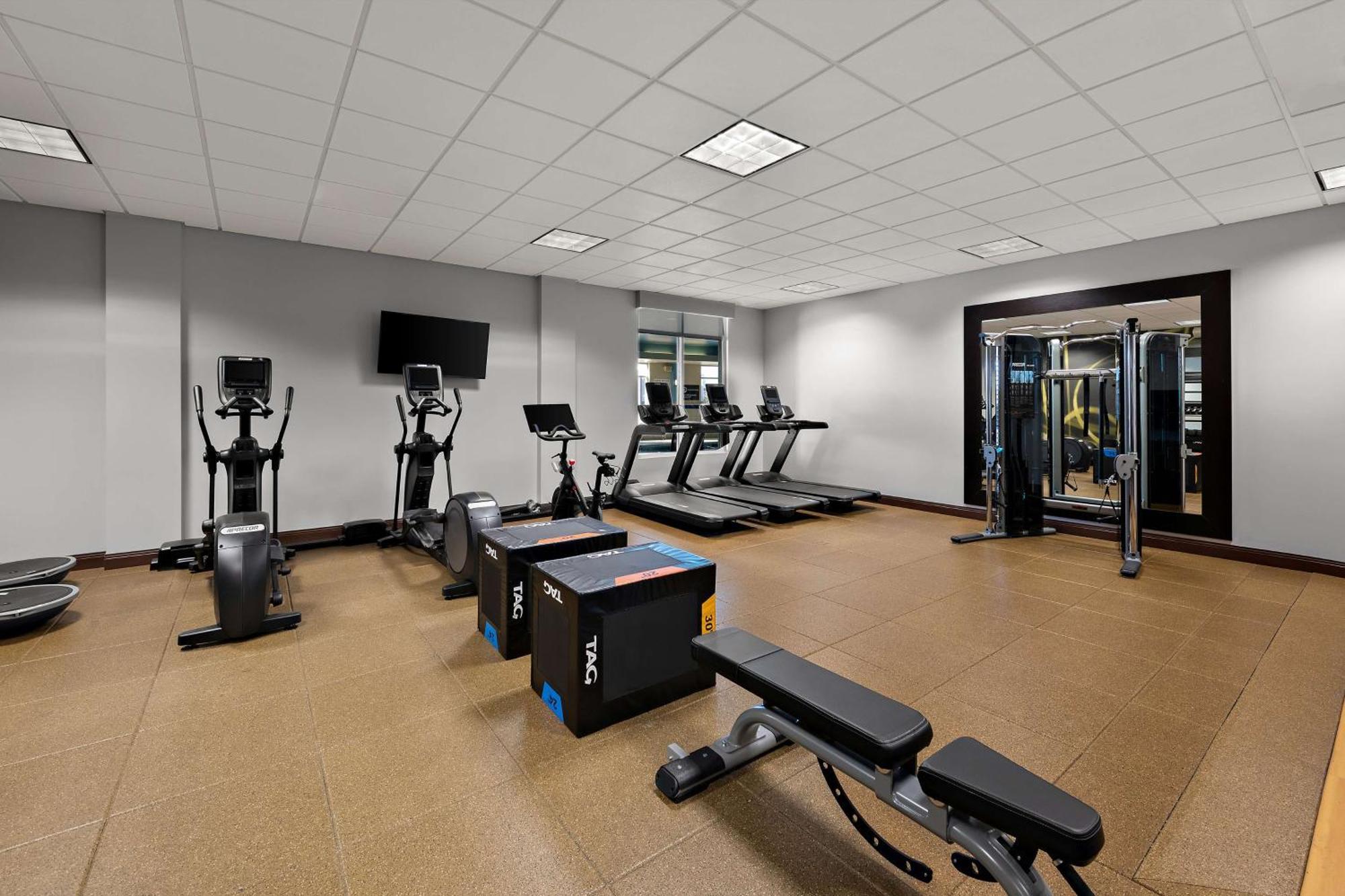 Hilton Garden Inn Omaha East/Council Bluffs Bagian luar foto
