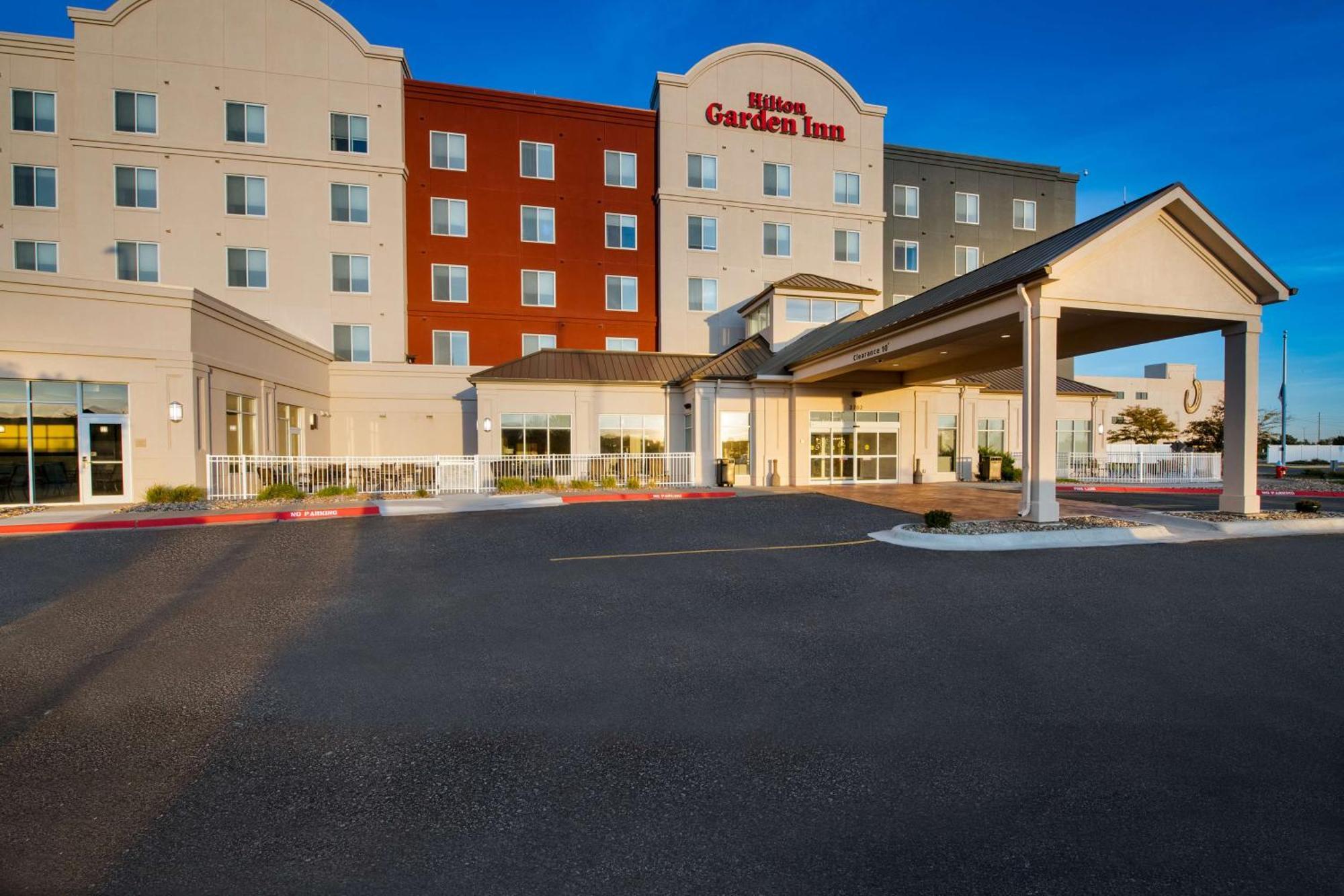 Hilton Garden Inn Omaha East/Council Bluffs Bagian luar foto